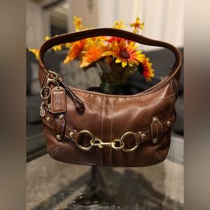 COACH 11261 Ergo Soho
Hampton shoulder bag, released around 2007,